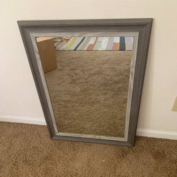 Mirror - Picture 1 of 2